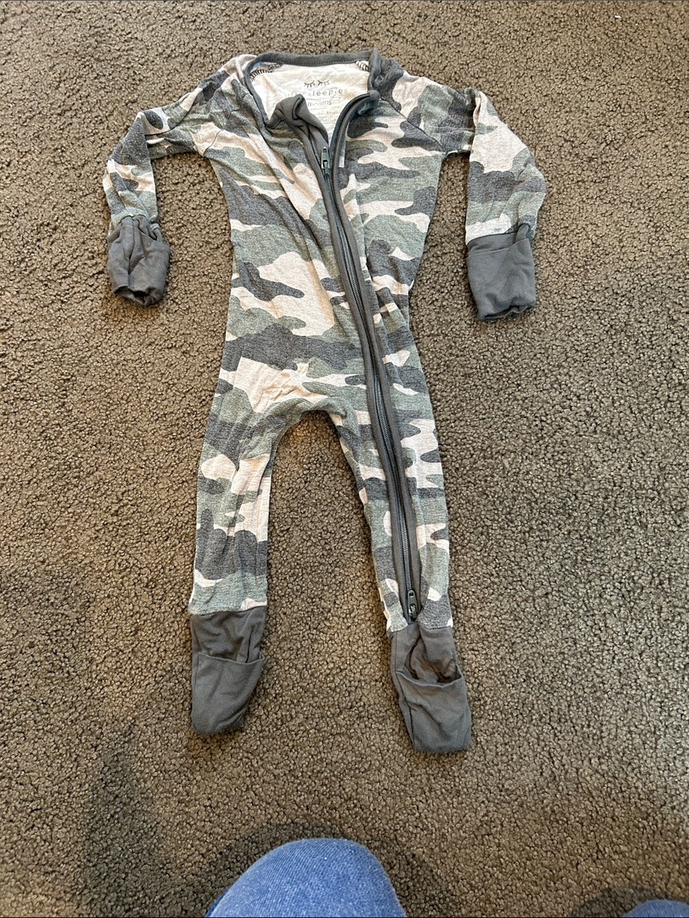 LCamo Zip-Front Kids One-Piece Sleepwear - Gray/Green